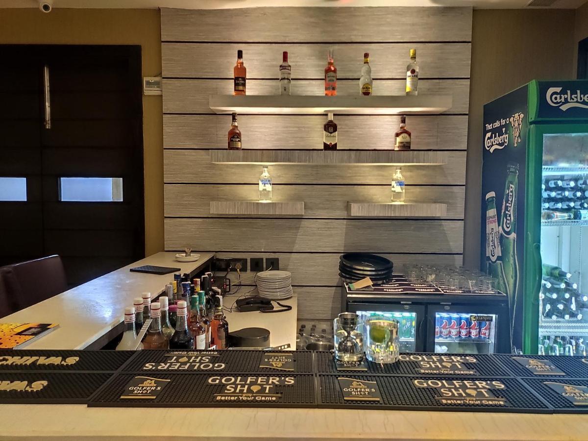 曼特拉帕尔高地酒店 布巴内什瓦尔 外观 照片